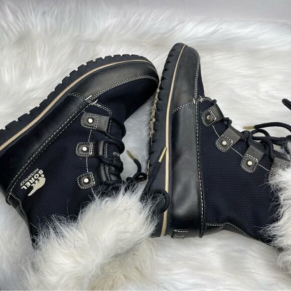 Sorel Cozy Joan X Celebration Lace Up Winter Boots 7 - Picture 6 of 7